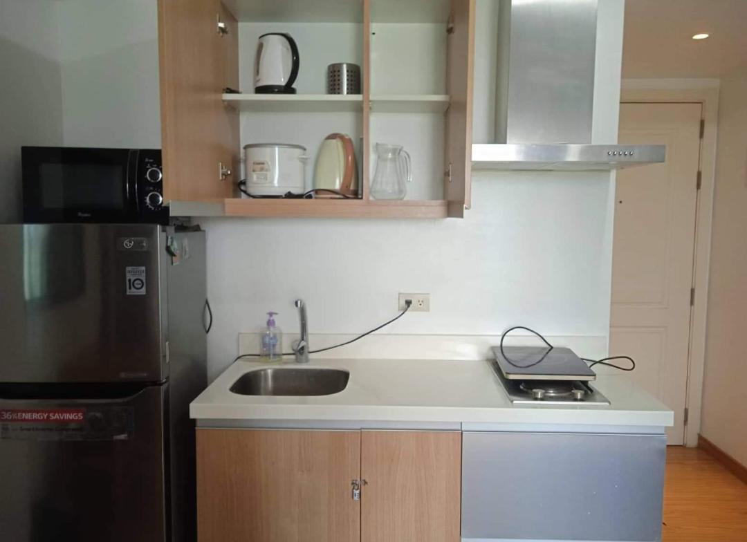 Home At Sm Bicutan Manila Exterior photo
