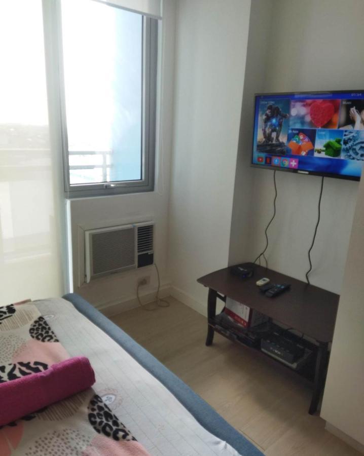Home At Sm Bicutan Manila Exterior photo