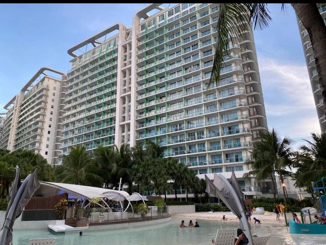 Home At Sm Bicutan Manila Exterior photo